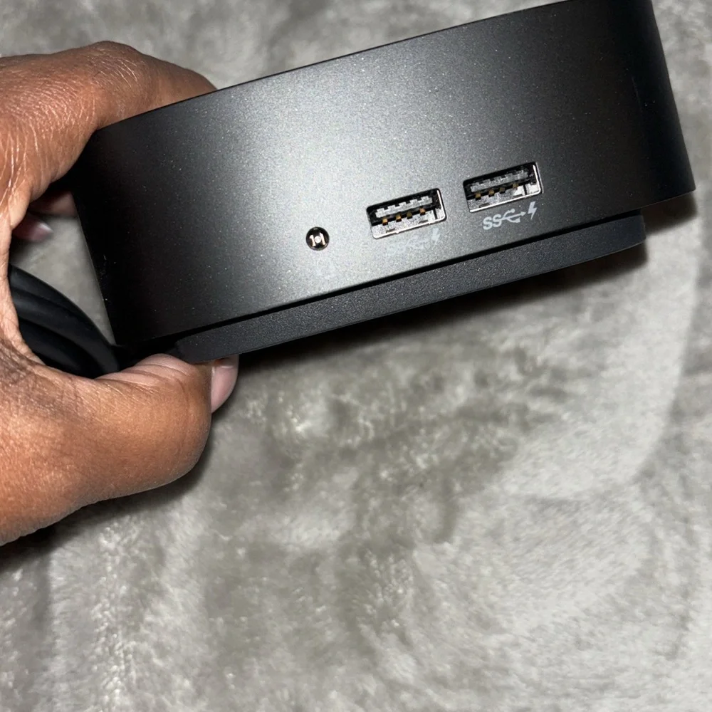 HP USB-C Hub G5 11-in-1 Multiport Adapter